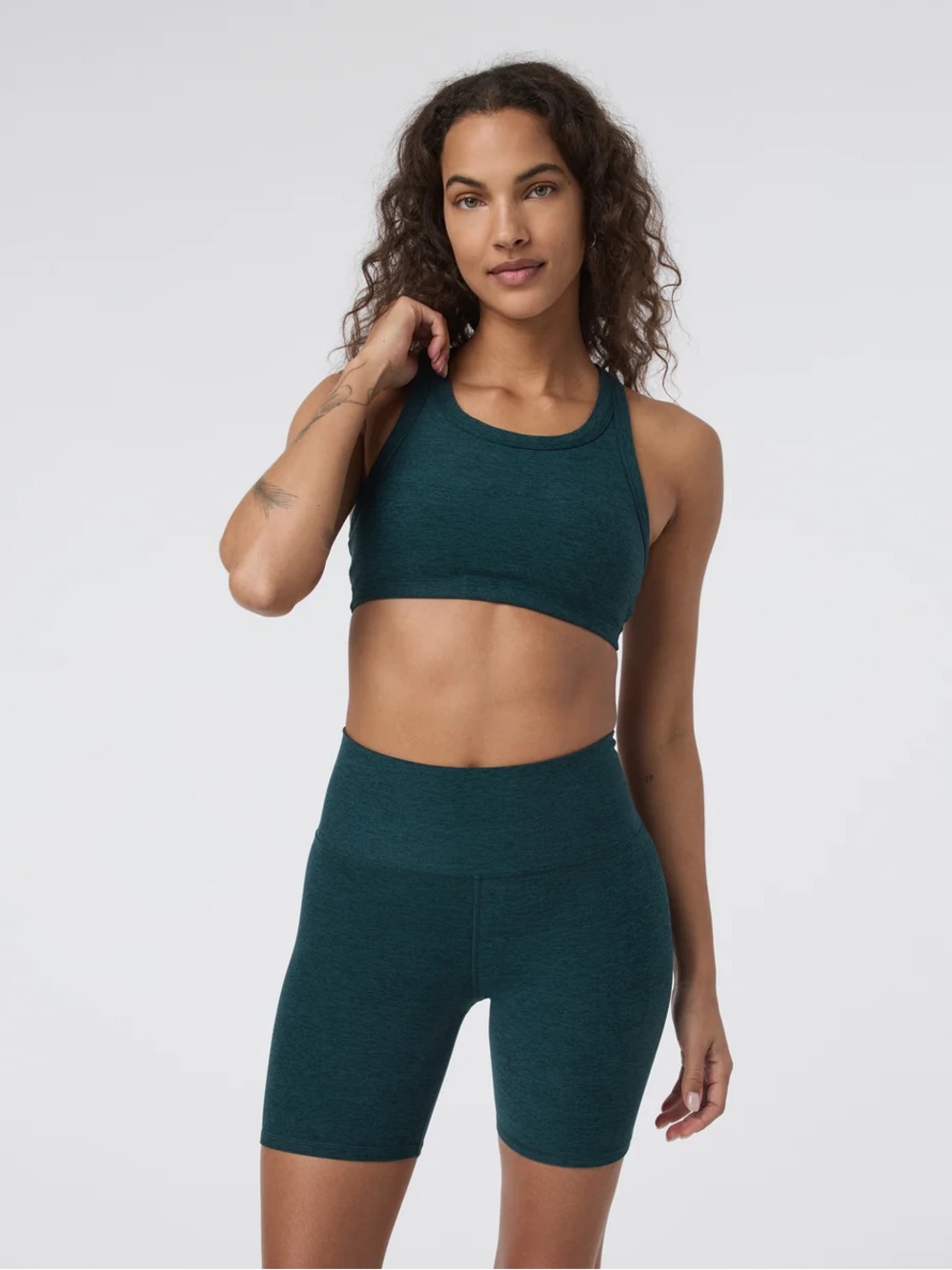Vuori Elevation Racerback Bra in Moss Green Heather